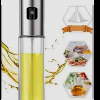 oil spray bottle dispenser delivers (Glassware)