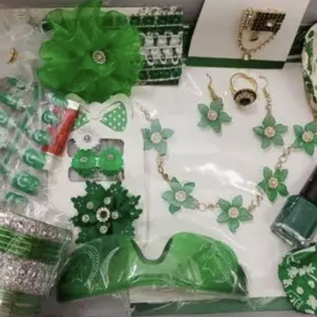 PK Pakistan Independence Day Special Deal | Green & White Premium Accessories Gift Set | Free Delivery All Over Pakistan | BazarNest