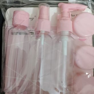 “ Bottles Plastic- Bottles -7-Piece Clear Bottles Set for Toiletries, Leak-Proof Refillable Mini Cosmetic Containers with Spray Pump and Flip-Cap Bottles, Perfect for Shampoo, Conditioner, Lotion, Body Wash, Creams, and Gels –Vacations, and Daily Use